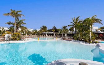 Labranda Alyssa Suite Hotel - bazén - letecký zájazd CK Turancar - Lanzarote, Playa Blanca