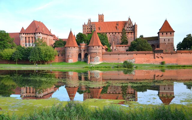 CK Turancar, letecký poznávací zájazd, Severná Poľsko a Varšava, Malbork