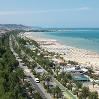 Rezidencia Oltremare - pláž - zájazd vlastnou dopravou CK Turancar - Taliansko - San Benedetto del Tronto - Palmová riviéra