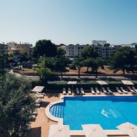 Hotel THB Dos Playas - bazén - letecký zájazd CK Turancar - Malorka, Cala Ratjada