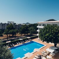 Hotel THB Dos Playas - bazén - letecký zájazd CK Turancar - Malorka, Cala Ratjada