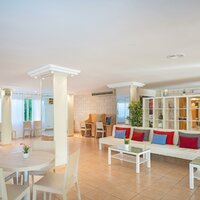 Hotel THB Dos Playas - spoločenská miestnosť - letecký zájazd CK Turancar - Malorka, Cala Ratjada