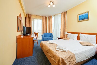 Hotel Paradise- Bulharsko - letecky a autokarový zájazd - Pomorie s CK Turancar - izba