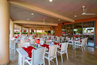 Palmeras Beach Hotel - reštaurácia - letecký zájazd CK Turancar - Turecko, Konakli