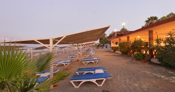 Hotel Club Turtas Beach - pláž - letecký zájazd CK Turancar - Turecko Konakli