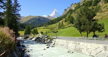 CK Turancar, Autobusový poznávací zájazd, Švajčiarsky okruh, Zermatt, Pohľad na Veľký Matterhorn