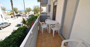 Palazzina Cala Luna - apartmán C4b - zájazd vlastnou dopravou CK Turancar - Taliansko - San Benedetto del Tronto - Palmová riviéra