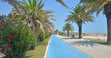 Palazzina Cala Luna- cyklistický chodník - zájazd vlastnou dopravou CK Turancar - Taliansko - San Benedetto del Tronto - Palmová riviéra