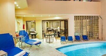Elina hotel Apartments - bazén - letecký zájazd CK Turancar - Kréta, Rethymno