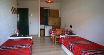 Hotel Prinos apartments - štúdio - letecký zájazd CK Turancar - Kréta, Hersonissos