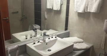 Hotel Diagoras - kupelňa - letecký zájazd CK Turancar (Rodos, Faliraki)