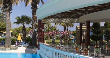 Hotel Sunshine Rhodes-bar-letecký zájazd CK Turancar-Rodos