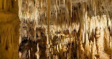 Autobusové poznávacie zájazdy CK Turancar, Taliansko, Apúlia s kúpaním, jaskyne Castellana Grotte