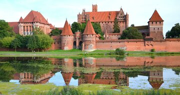 CK Turancar, letecký poznávací zájazd, Severná Poľsko a Varšava, Malbork