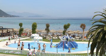 Hotel Messonghi Beach - bazén - letecký zájazd CK Turancar - Korfu, Messonghi